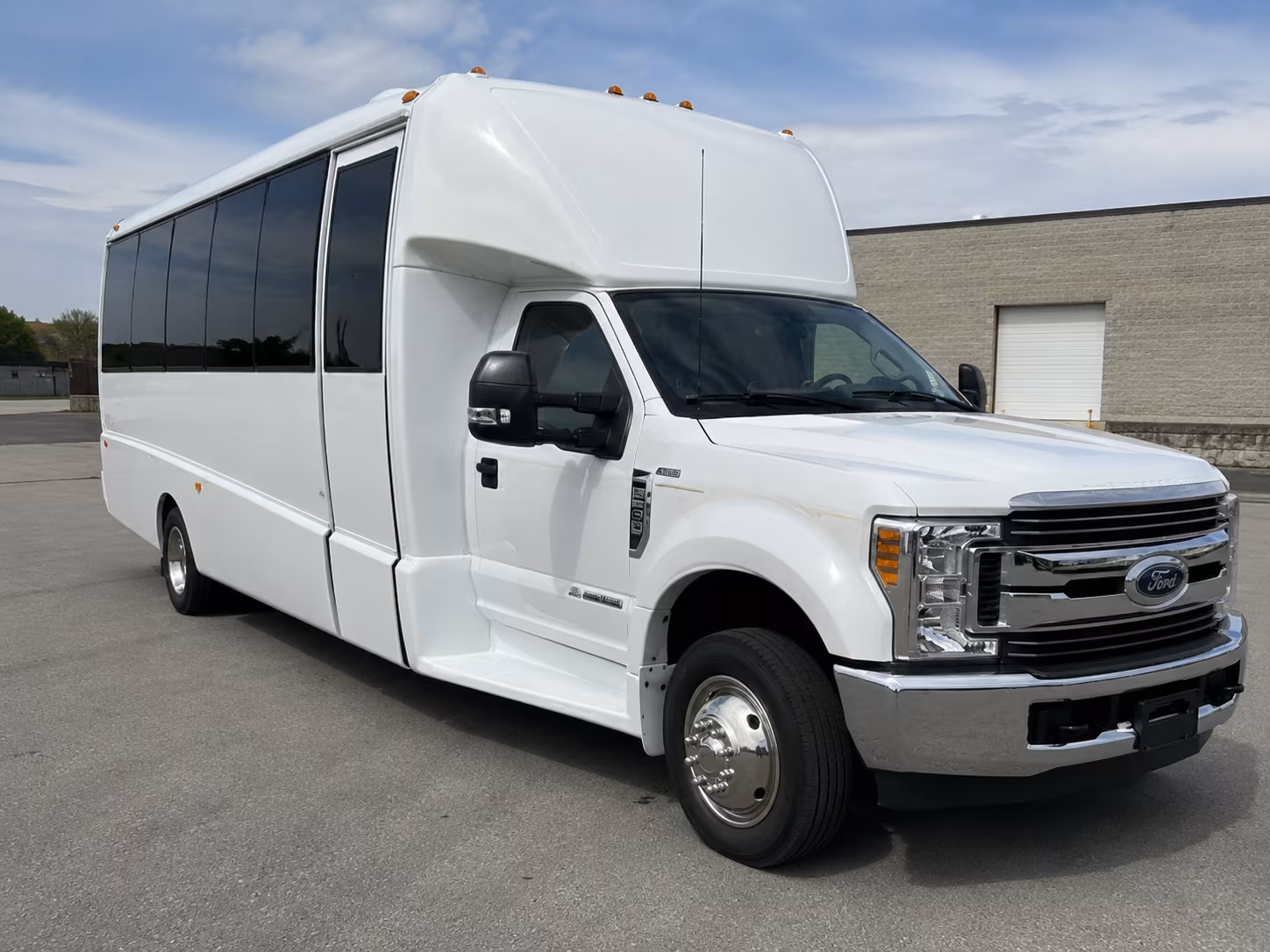 edinburg private shuttles for edinburg church group pickups and drop offs