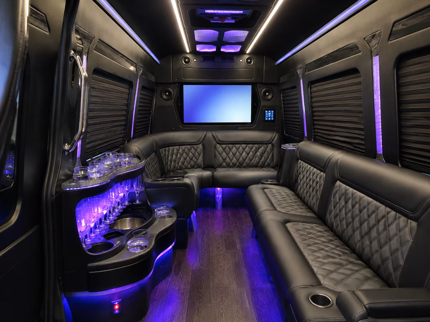 got 30 seconds get a corporate bus quote for pharr right now