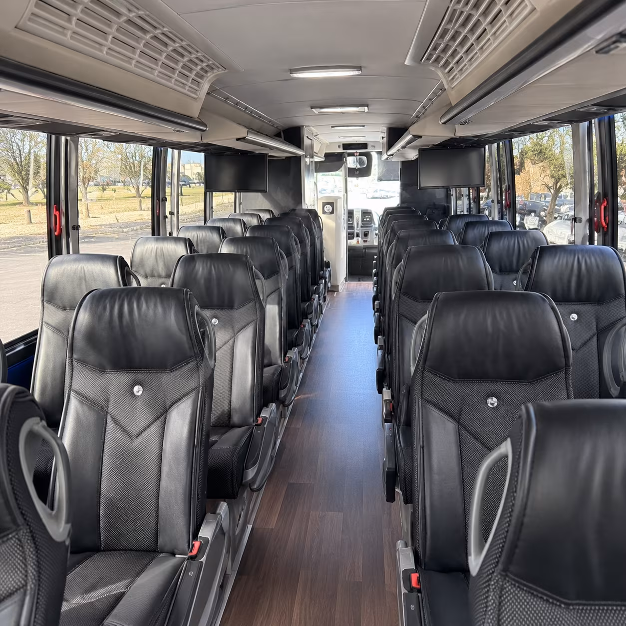 keeping your pharr workforce moving with employee shuttle service