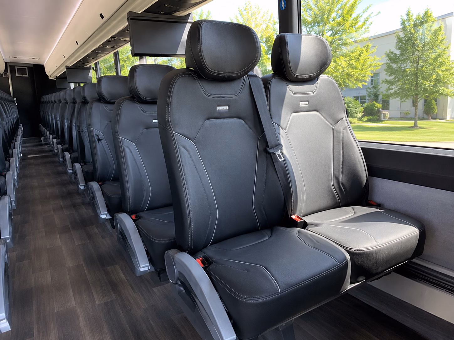laredo charter bus rentals for laredo school districts