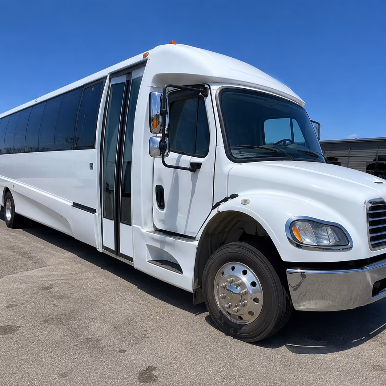 mcallen prom bus rentals in mcallen