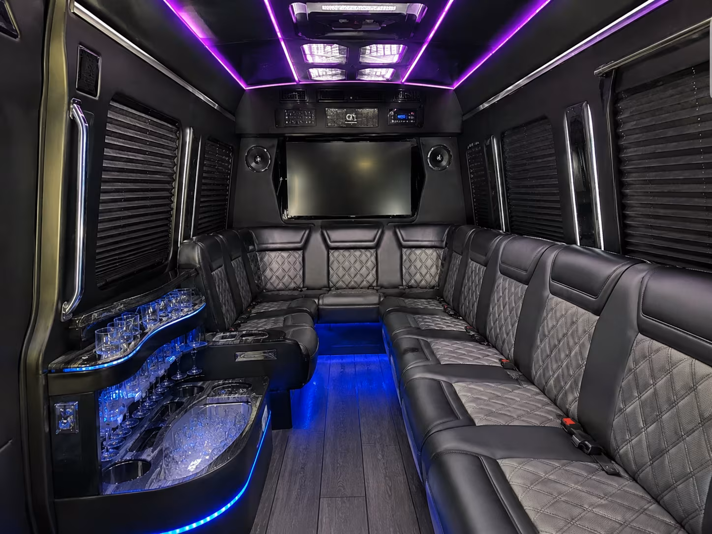 no matter the grade level find the right field trip bus for your pharr school group