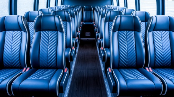 15 passenger minibus rental victoria